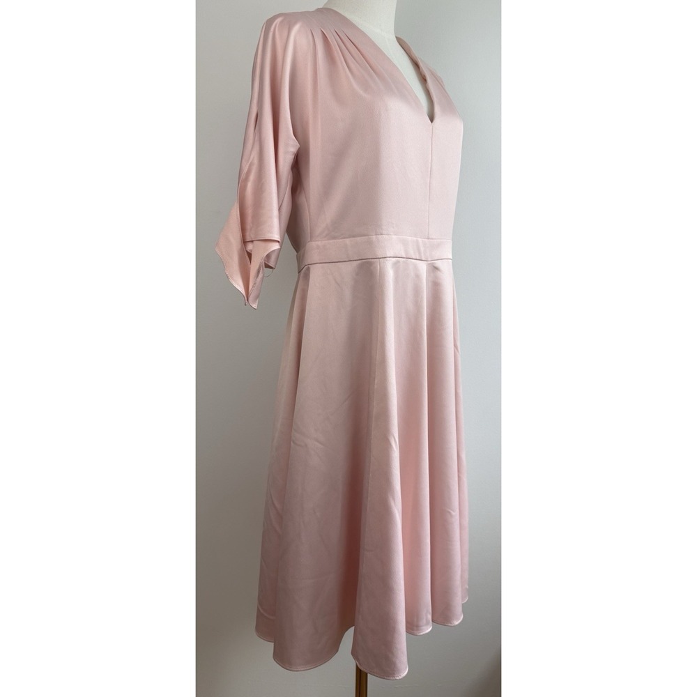 Gal Meets Glam Debbie Satin Dress Women's Size 12 Pink‎ Wedding Guest
